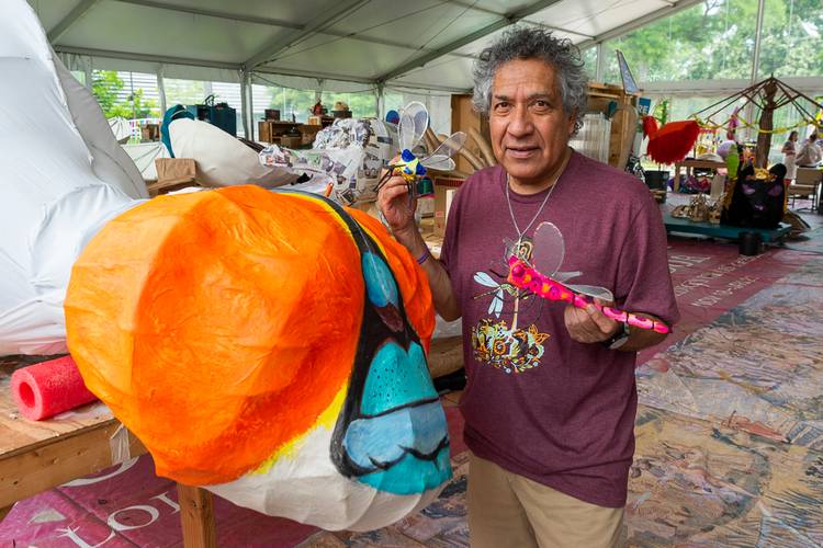 Héctor Castellanos Lara, lead artist, Parade the Circle with his dragonfly.